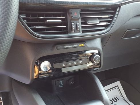 Used 2023 Ford Escape ST-Line w/ Tech Pack #1 FWD image 9