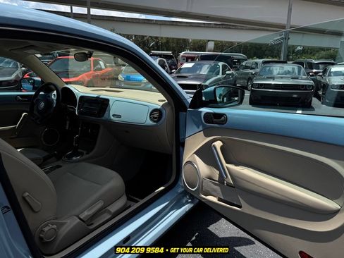 Used 2014 Volkswagen Beetle 1.8T FWD image 26