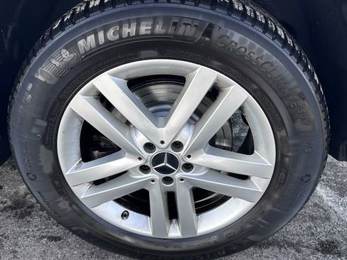 Used 2014 Mercedes-Benz GL 450 4MATIC image 11