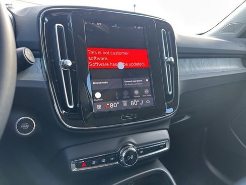 New 2026 Volvo XC40 B5 Plus w/ Protection Package Premier image 15