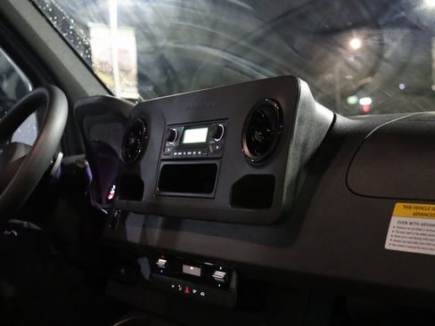 Used 2023 Mercedes-Benz Sprinter 2500 image 33