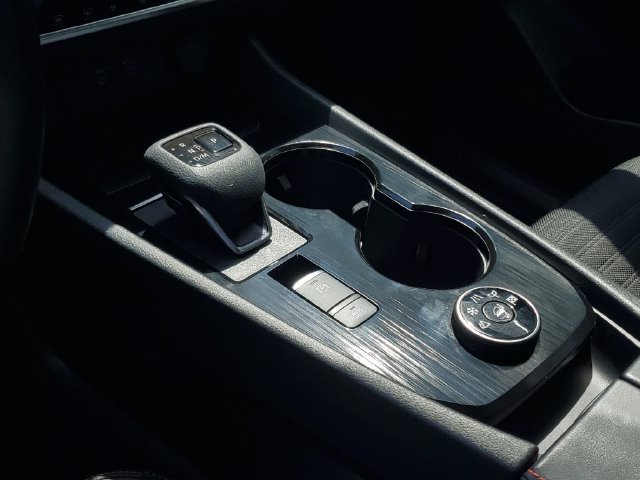 Certified 2026 Nissan Rogue SV AWD/4WD image 17