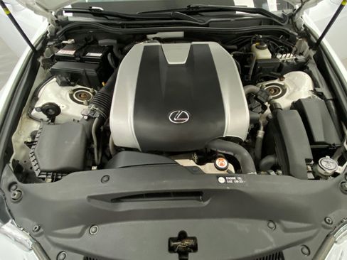 Used 2018 Lexus IS 300 AWD image 43