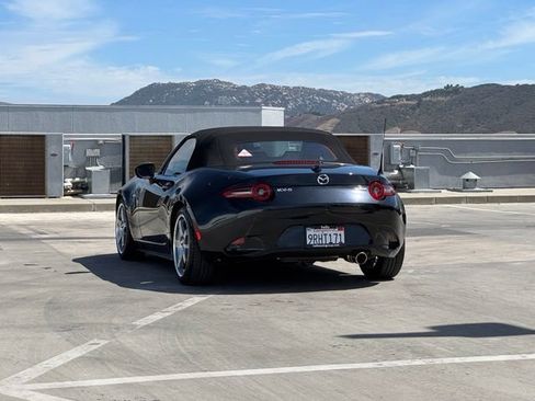 Used 2024 MAZDA MX-5 Miata Grand Touring RWD image 33