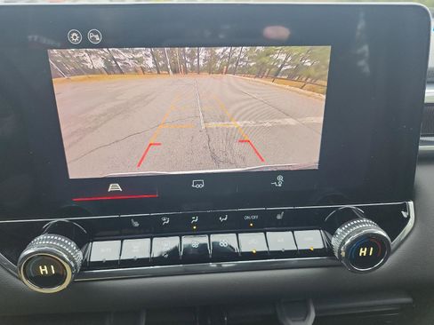 New 2026 GMC Canyon Elevation w/ Convenience Package image 12