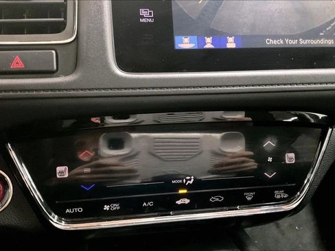 Used 2017 Honda HR-V EX image 17
