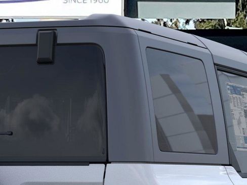 New 2025 Ford Bronco 4-Door image 25