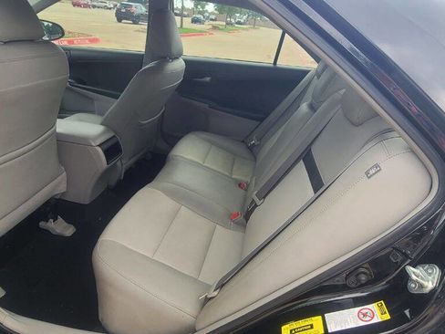 Used 2012 Toyota Camry SE image 12