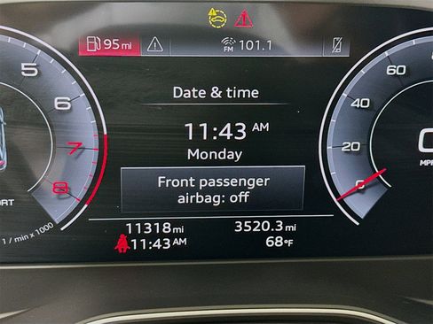 Used 2024 Audi Q5 2.0T Premium image 13