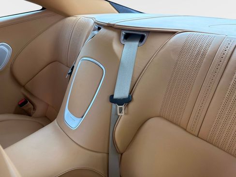 Used 2017 Aston Martin DB11 V12 image 18