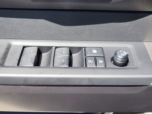 Used 2025 Toyota Tundra SR5 image 26