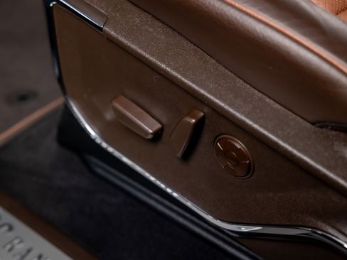 Used 2025 Ford F450 King Ranch w/ Chrome Package image 21