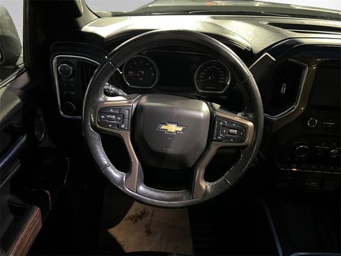 Used 2020 Chevrolet Silverado 1500 High Country image 25