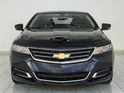 Used 2014 Chevrolet Impala LT w/ Convenience Package image 3