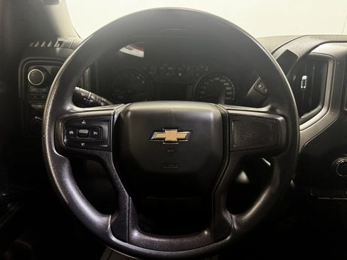 Used 2021 Chevrolet Silverado 1500 Custom image 4