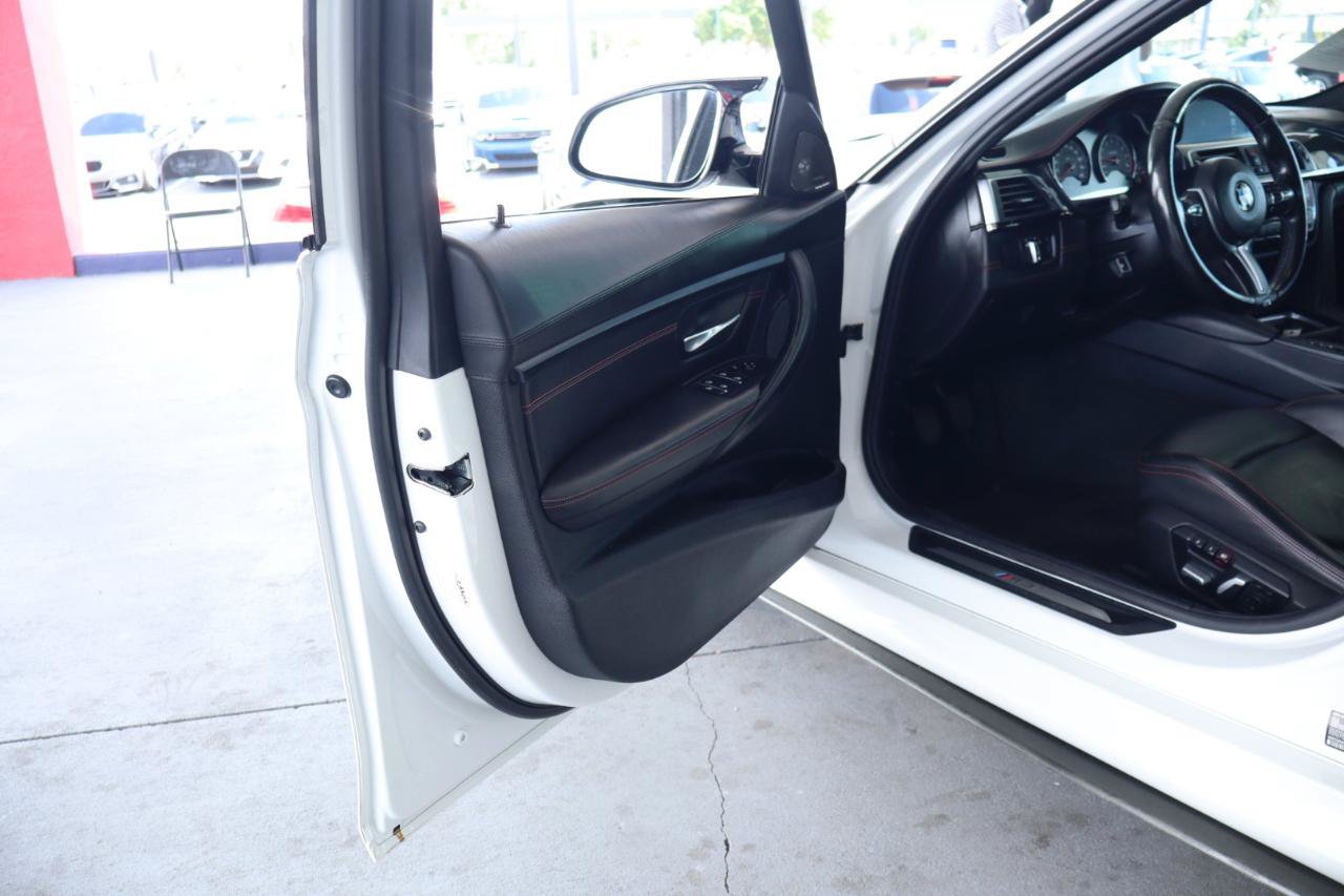 Used 2016 BMW M3 RWD image 38