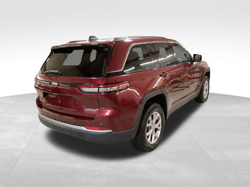 Used 2022 Jeep Grand Cherokee Limited image 8