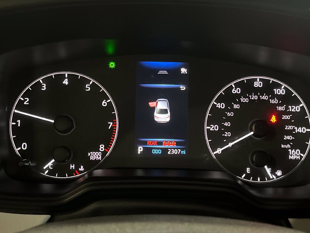 Used 2025 Toyota Corolla SE w/ Convenience Package FWD image 17