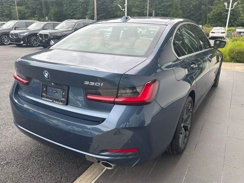 Used 2025 BMW 330i xDrive Sedan w/ Convenience Package image 7