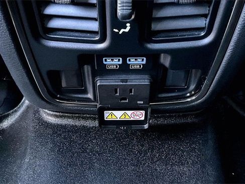 Used 2019 Jeep Grand Cherokee Limited X image 26