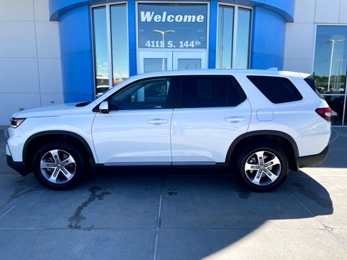 Used 2024 Honda Pilot EX-L image 1