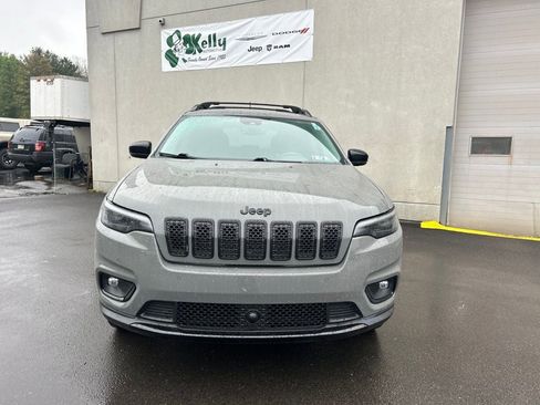 Used 2023 Jeep Cherokee Altitude Lux AWD/4WD image 9