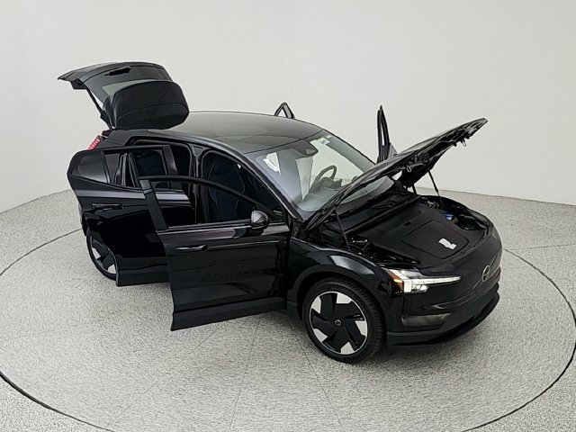 New 2026 Volvo EX30 Plus w/ Protection Package AWD/4WD image 37