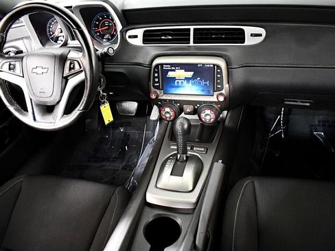 Used 2013 Chevrolet Camaro LT image 22