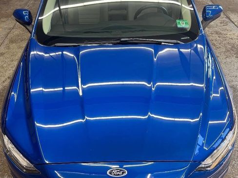 Used 2018 Ford Fusion SE w/ Fusion SE Technology Package image 8