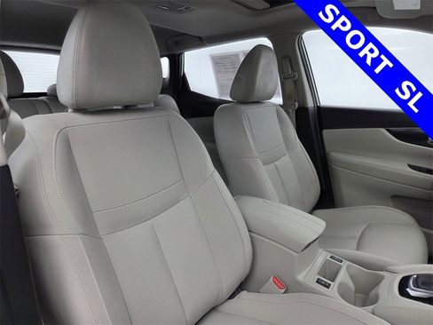 Used 2019 Nissan Rogue Sport SL w/ Premium Package image 22