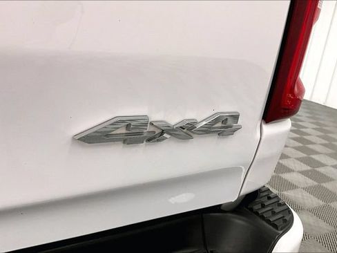Used 2025 RAM 1500 Laramie w/ Sport Appearance Package AWD/4WD image 9