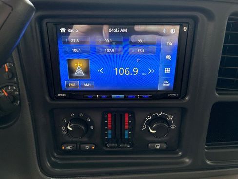 Used 2004 Chevrolet Tahoe Z71 w/ Z71 Preferred Equipment Group image 19