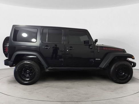 Used 2017 Jeep Wrangler Unlimited Rubicon image 6