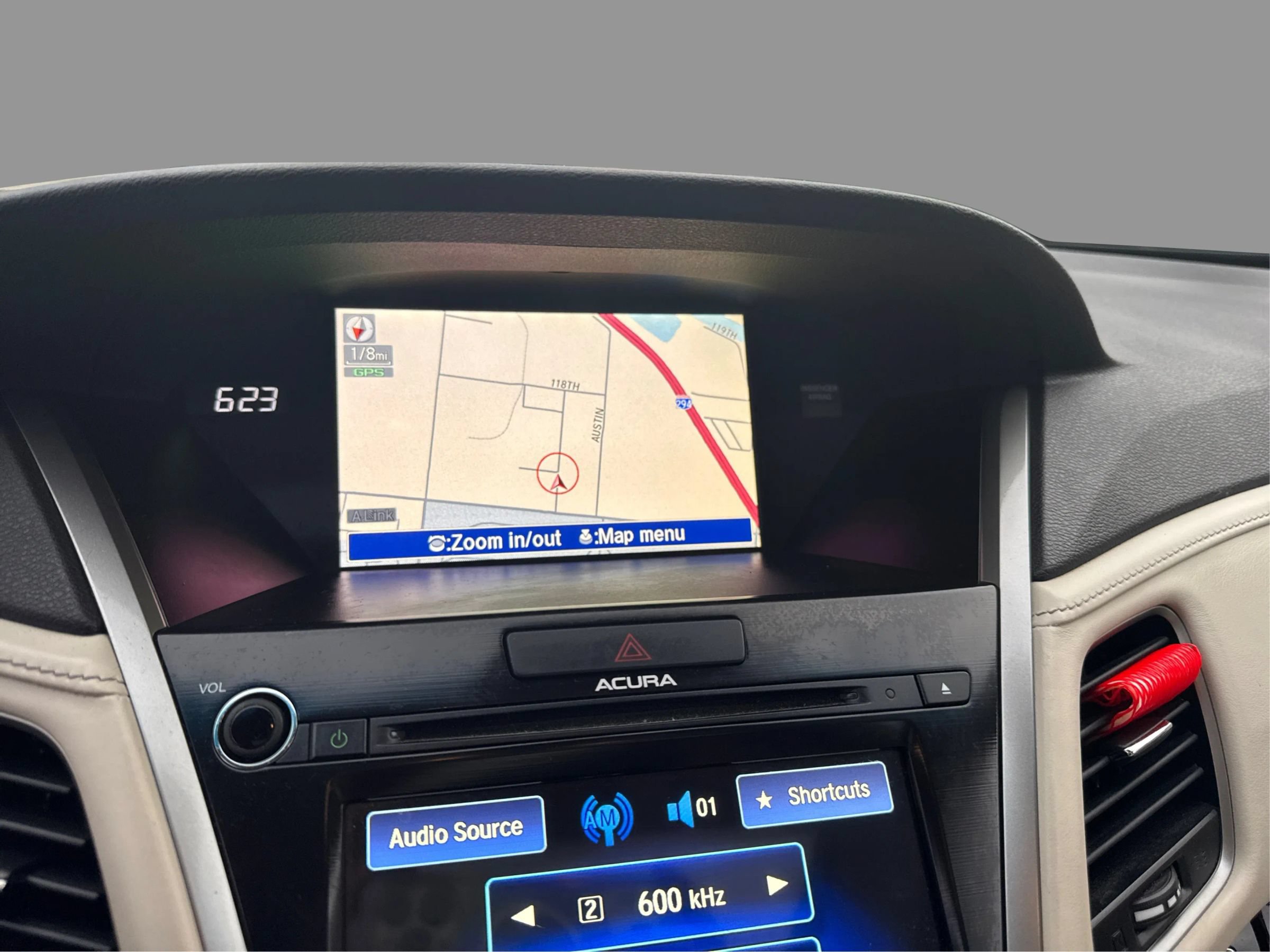 Used 2014 Acura RLX w/ Technology Package FWD image 29