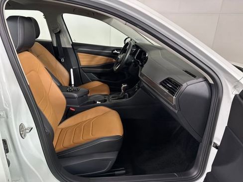 Used 2024 Volkswagen Jetta SEL image 28