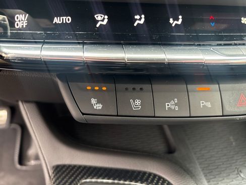 New 2026 Cadillac CT5 V Blackwing w/ Carbon Fiber 1 Package image 32