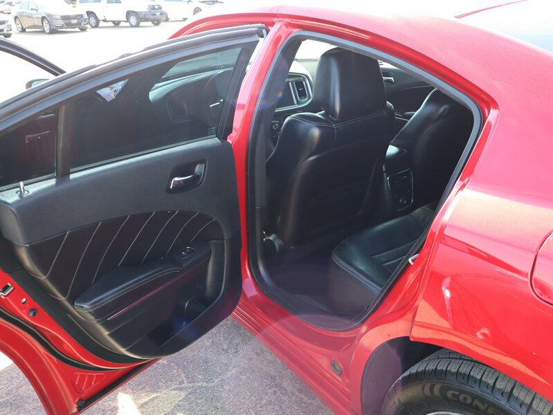 Used 2013 Dodge Charger R/T RWD image 10