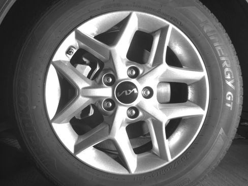 Used 2025 Kia Soul LX w/ LX Technology Package FWD image 15