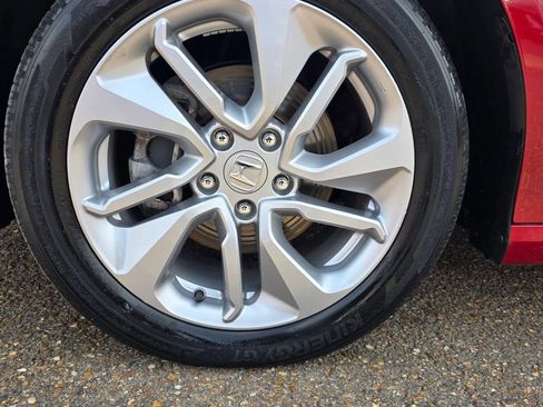 Used 2018 Honda Accord LX image 9