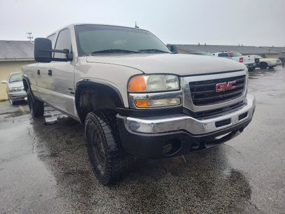 Used 2004 GMC Sierra 2500 SLE w/ Heavy-Duty Power Package