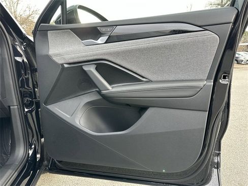 New 2026 Volkswagen Tiguan S image 29