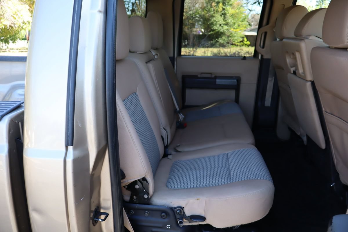 Used 2014 Ford F350 XLT w/ XLT Interior Package AWD/4WD image 21