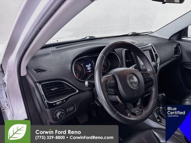 Used 2020 Jeep Cherokee Latitude Plus AWD/4WD image 11