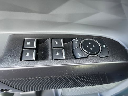 New 2026 Ford Maverick Lariat w/ Black Appearance Package image 19