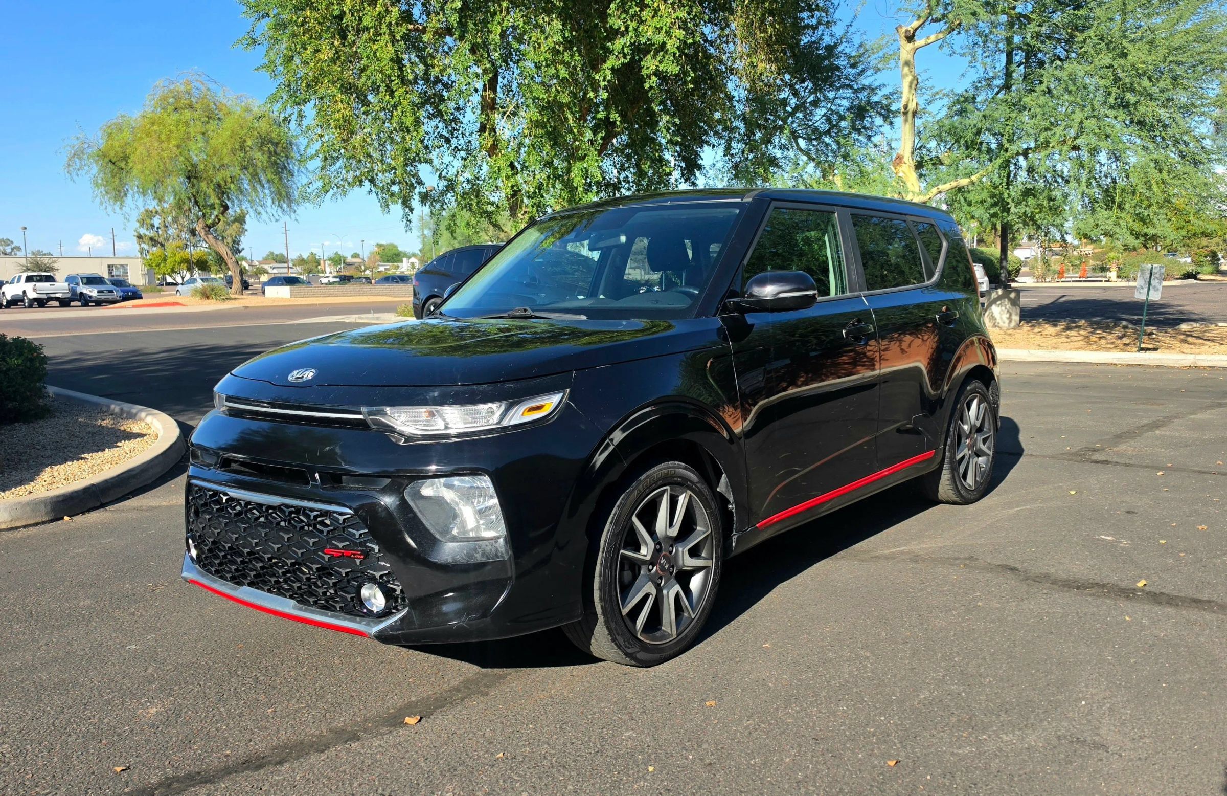 Used 2020 Kia Soul GT-Line w/ GT 2.0L Power Sunroof Package FWD image 1