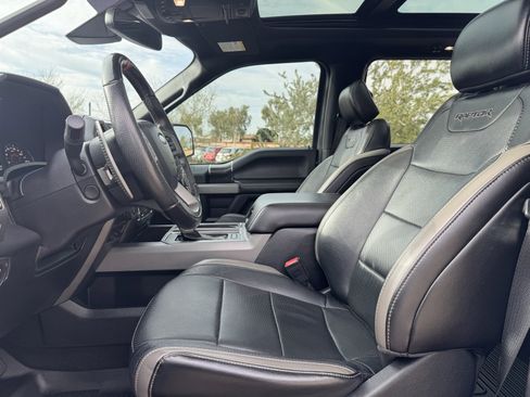 Used 2018 Ford F150 Raptor w/ Equipment Group 802A Luxury image 11