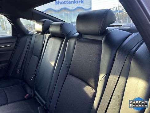 Used 2018 Honda Accord Sport image 26