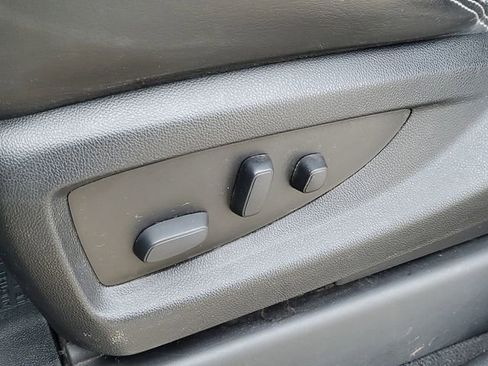 Used 2020 GMC Yukon XL Denali w/ Open Road Package image 21