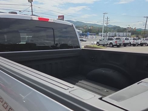 Used 2022 Ford F150 XLT w/ Equipment Group 302A High AWD/4WD image 6