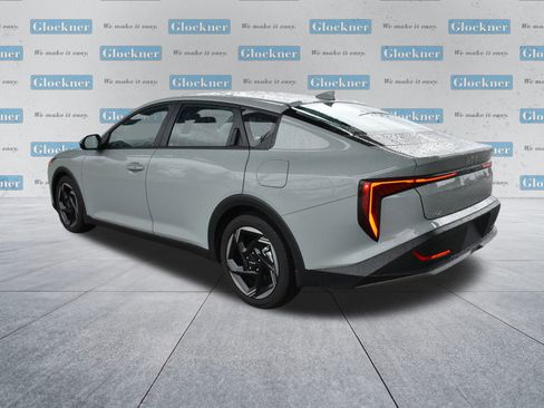 Used 2025 Kia K4 EX image 8